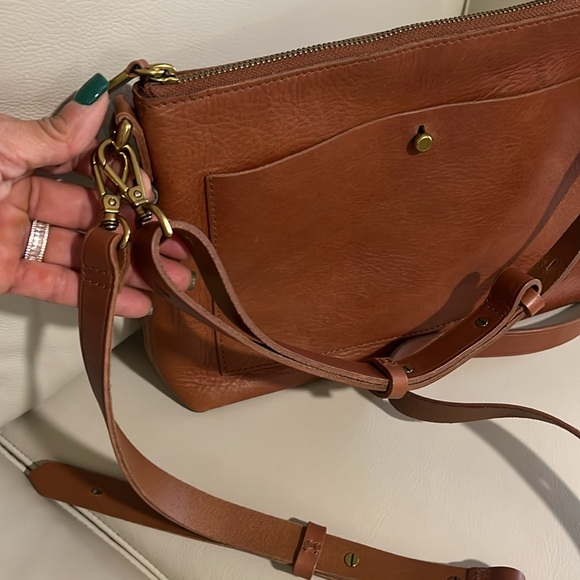 Madewell mini transport crossbody leather bag. - Picture 2 of 7